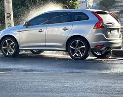 VOLVO XC60 3.0 T6 RD AWD TURBO GASOLINA 4P AUTOMÁTICO VOLVO XC60 3.0 T6 RD AWD TURBO GASOLINA 4P AUTOMÁTICO