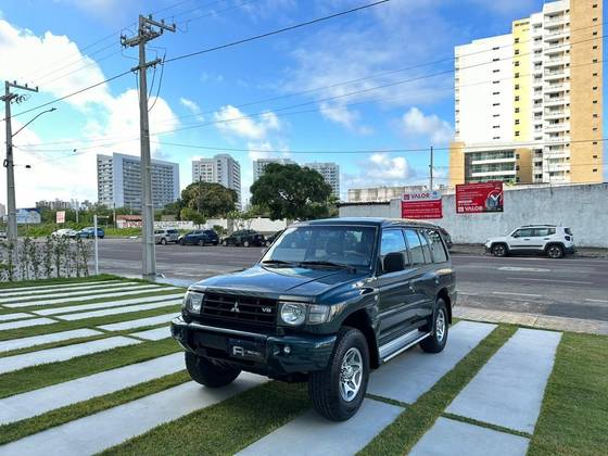 MITSUBISHI PAJERO FULL 3.5 GLS-B 4X4 V6 24V GASOLINA 4P AUTOMÁTICO