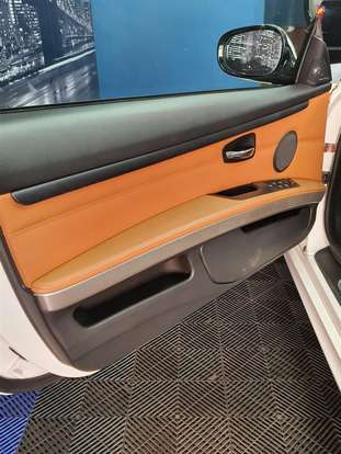 BMW-335i-2010