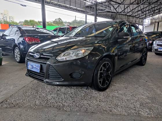 FORD FOCUS 2.0 S SEDAN 16V FLEX 4P POWERSHIFT