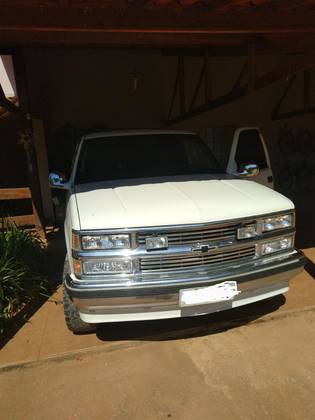 CHEVROLET GRAND BLAZER 4.2 GRAND BLAZER 4X2 18V TURBO INTERCOOLER DIESEL 4P MANUAL