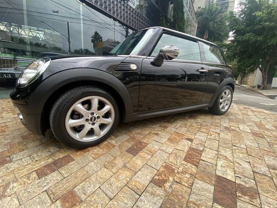 MINI COOPER 1.6 16V GASOLINA 2P AUTOMÁTICO