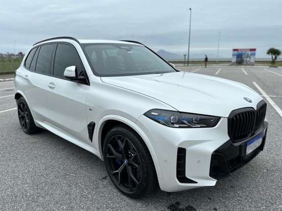 BMW-X5-3.0 I6 TURBO HÍBRIDO XDRIVE50E M SPORT AUTOMÁTICO BMW-X5-2023
