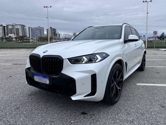 BMW-X5-3.0 I6 TURBO HÍBRIDO XDRIVE50E M SPORT AUTOMÁTICO BMW-X5-2023