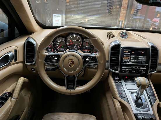 PORSCHE-CAYENNE-4.8 4X4 V8 32V TURBO GASOLINA 4P TIPTRONIC PORSCHE-CAYENNE-2014