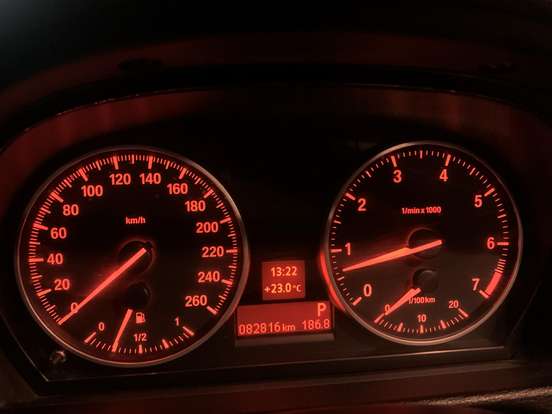 BMW-X1-2013