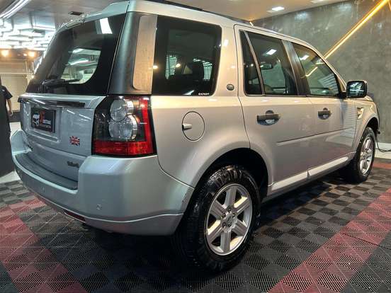 LAND ROVER-FREELANDER 2-2012