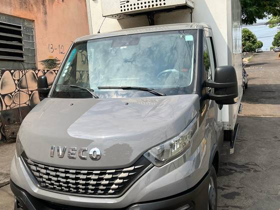 IVECO DAILY 3.0 TURBO DIESEL 35-150 CHASSI CS MANUAL