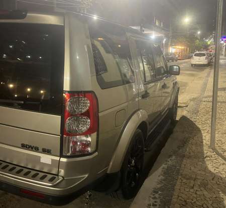 LAND ROVER-DISCOVERY 4-2013