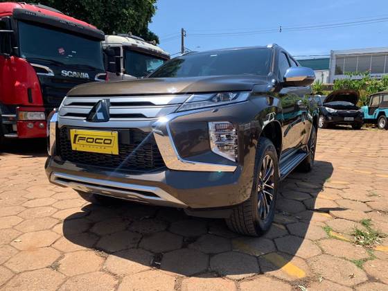 MITSUBISHI PAJERO SPORT 2.4 16V MIVEC TURBO DIESEL HPE-S AWD AUTOMÁTICO