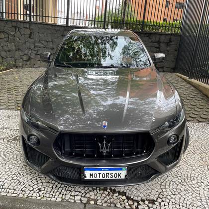 MASERATI LEVANTE 3.8 V8 TURBO GASOLINA TROFEO Q4 AUTOMÁTICO