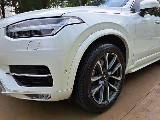 VOLVO-XC90-2.0 T6 GASOLINA MOMENTUM AWD GEARTRONIC VOLVO-XC90-2017