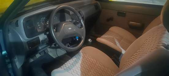 FORD-ESCORT-1996