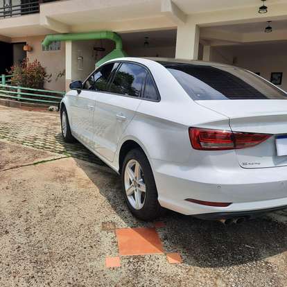 AUDI-A3-1.4 TFSI FLEX SEDAN PRESTIGE PLUS TIPTRONIC AUDI-A3-2019