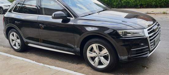 AUDI-Q5-2018