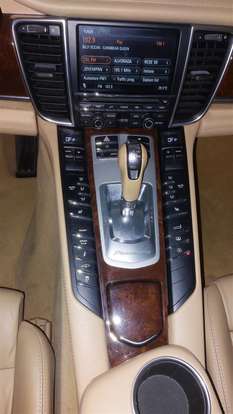 PORSCHE-PANAMERA-2010