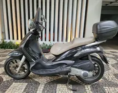 PIAGGIO BEVERLY TOURER 300 PIAGGIO BEVERLY TOURER 300