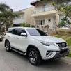 TOYOTA HILUX SW4 2.8 SRX DIAMOND 4X4 7 LUGARES 16V TURBO INTERCOOLER DIESEL 4P AUTOMÁTICO TOYOTA HILUX SW4 2.8 SRX DIAMOND 4X4 7 LUGARES 16V TURBO INTERCOOLER DIESEL 4P AUTOMÁTICO