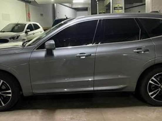 VOLVO-XC60-2.0 T5 GASOLINA MOMENTUM AWD GEARTRONIC VOLVO-XC60-2018