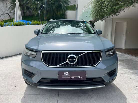 VOLVO-XC40-2.0 T4 GASOLINA MOMENTUM GEARTRONIC VOLVO-XC40-2020