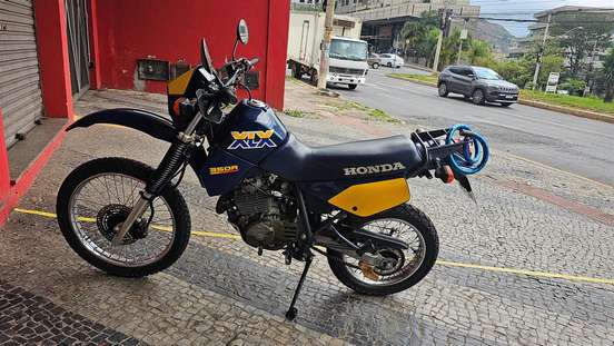 HONDA-XLX 350R-1990