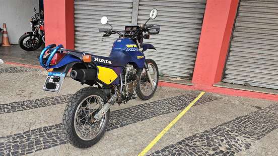 HONDA-XLX 350R HONDA-XLX 350R-1990
