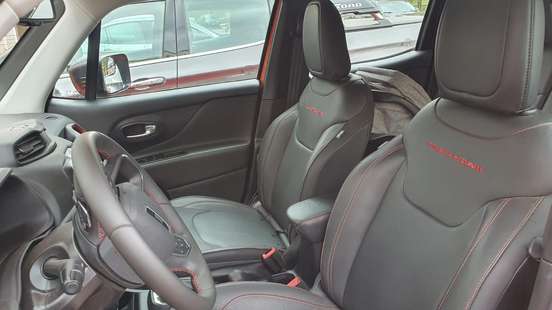 JEEP-RENEGADE-2022