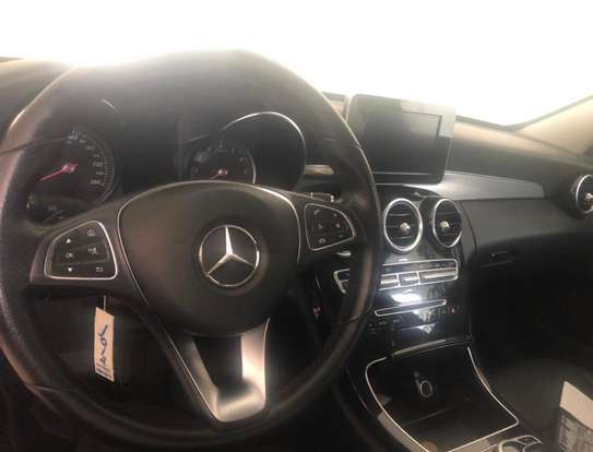 MERCEDES-BENZ-C 180-2017