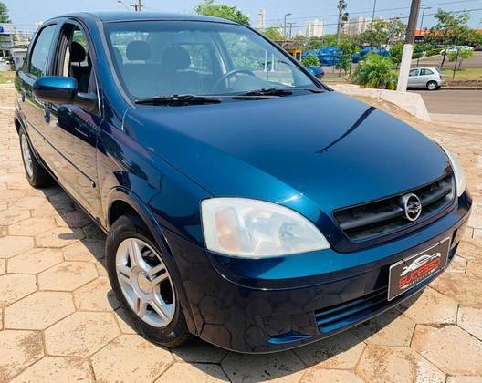 Folhacar - 2002 - Chevrolet Corsa Hatch 1.8 8V - Cambe