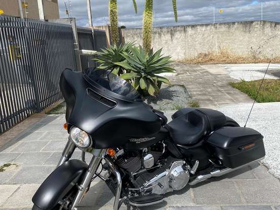 HARLEY-DAVIDSON-STREET GLIDE HARLEY-DAVIDSON-STREET GLIDE-2014