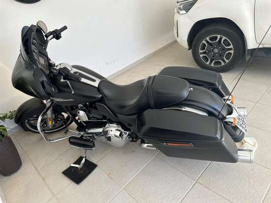 HARLEY-DAVIDSON-STREET GLIDE-2014
