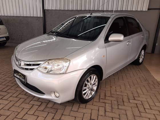 TOYOTA ETIOS 1.5 XLS SEDAN 16V FLEX 4P MANUAL