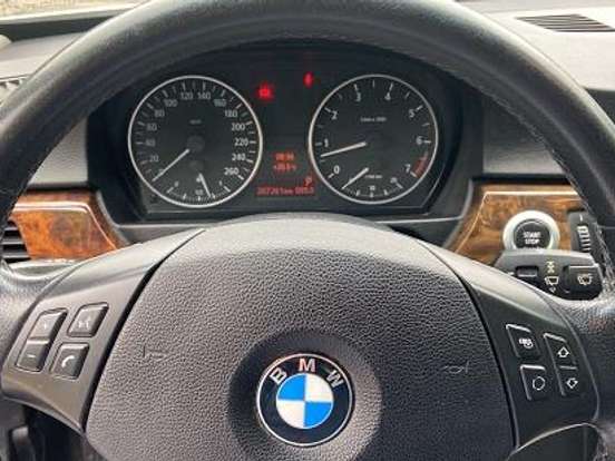BMW-320i-2.0 16V GASOLINA 4P AUTOMÁTICO BMW-320i-2005