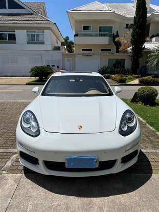 PORSCHE-PANAMERA-2014