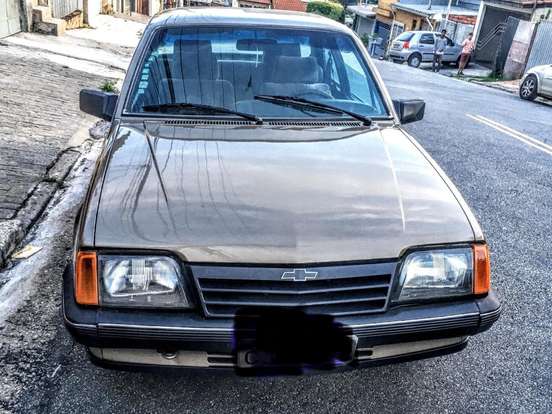 CHEVROLET-MONZA-1986