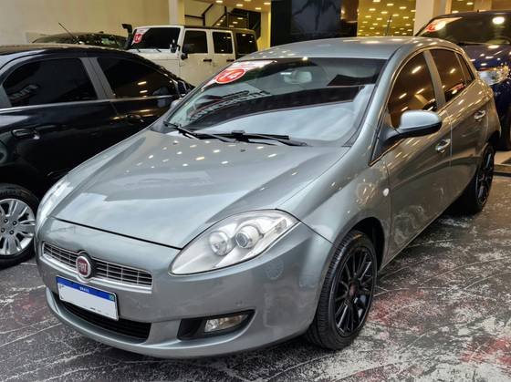 FIAT BRAVO 1.8 ABSOLUTE 16V FLEX 4P AUTOMATIZADO