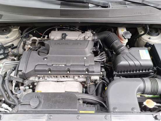 HYUNDAI-TUCSON-2.0 MPFI GLS 16V 143CV 2WD GASOLINA 4P AUTOMÁTICO HYUNDAI-TUCSON-2012