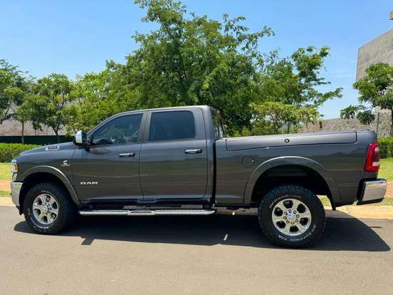 RAM-2500-6.7 I6 TURBO DIESEL LARAMIE CD 4X4 AUTOMÁTICO RAM-2500-2019