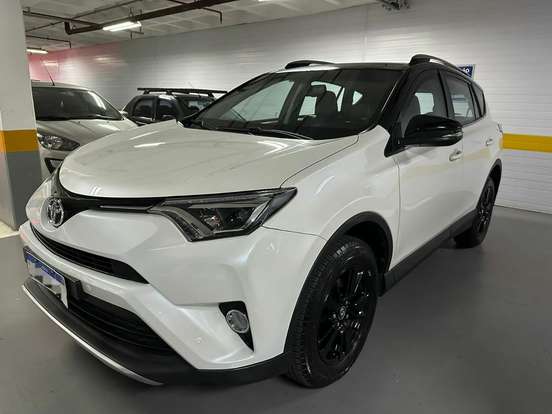 TOYOTA-RAV4-2018