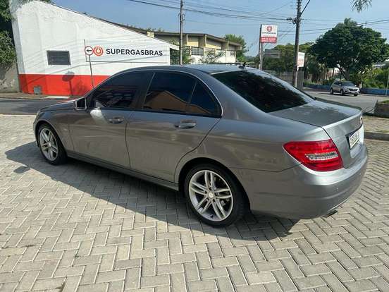 MERCEDES-BENZ-C 180-1.8 CGI CLASSIC 16V TURBO GASOLINA 4P AUTOMÁTICO MERCEDES-BENZ-C 180-2012