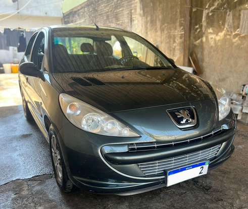 PEUGEOT-207-2012