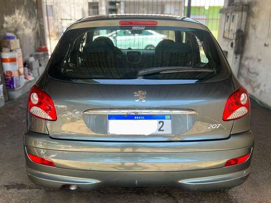 PEUGEOT-207-2012