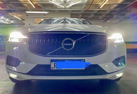 VOLVO-XC60-2.0 T5 GASOLINA MOMENTUM AWD GEARTRONIC VOLVO-XC60-2020