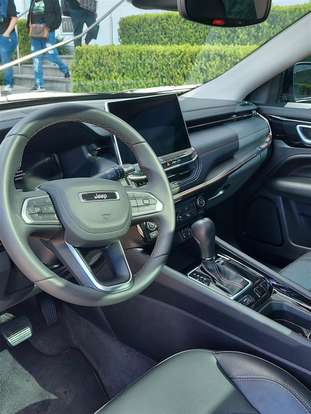 JEEP-COMPASS-2021