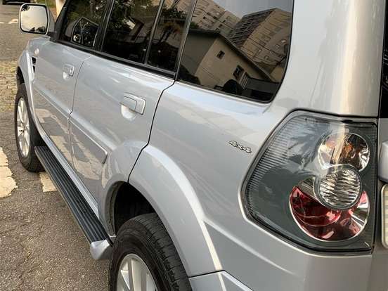 MITSUBISHI-PAJERO TR4-2.0 4X4 16V 140CV FLEX 4P AUTOMÁTICO MITSUBISHI-PAJERO TR4-2010