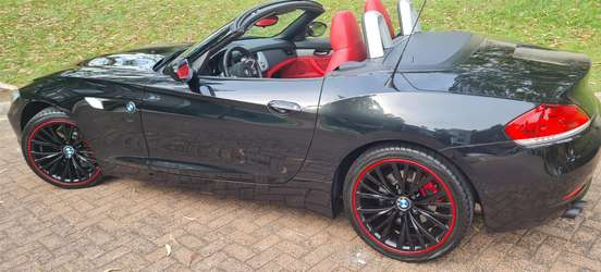 BMW-Z4-2.5 I6 GASOLINA SDRIVE23I AUTOMÁTICO BMW-Z4-2011