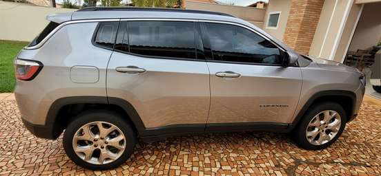 JEEP-COMPASS-2.0 16V DIESEL LONGITUDE 4X4 AUTOMÁTICO JEEP-COMPASS-2020