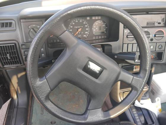VOLVO 460 1.8 TURBO GASOLINA 4P AUTOMÁTICO