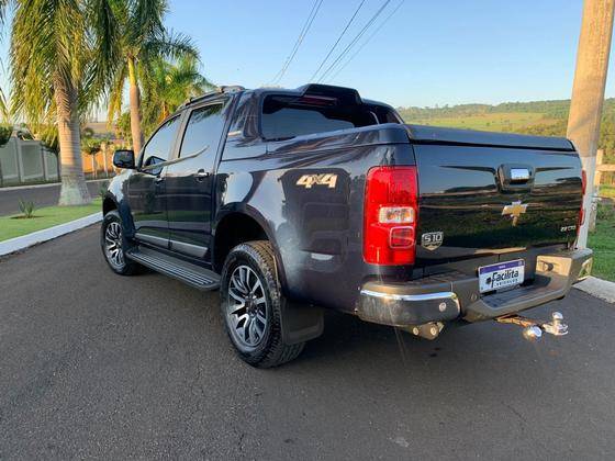 CHEVROLET S10 2.8 HIGH COUNTRY 4X4 CD 16V TURBO DIESEL 4P AUTOMÁTICO