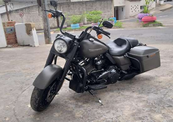 HARLEY-DAVIDSON-ROAD KING SPECIAL-2018